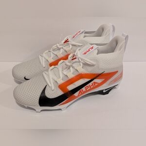 Nike Alpha Menace Elite 4 White Orange Football Cleat FZ7701-104 Men's Size 13